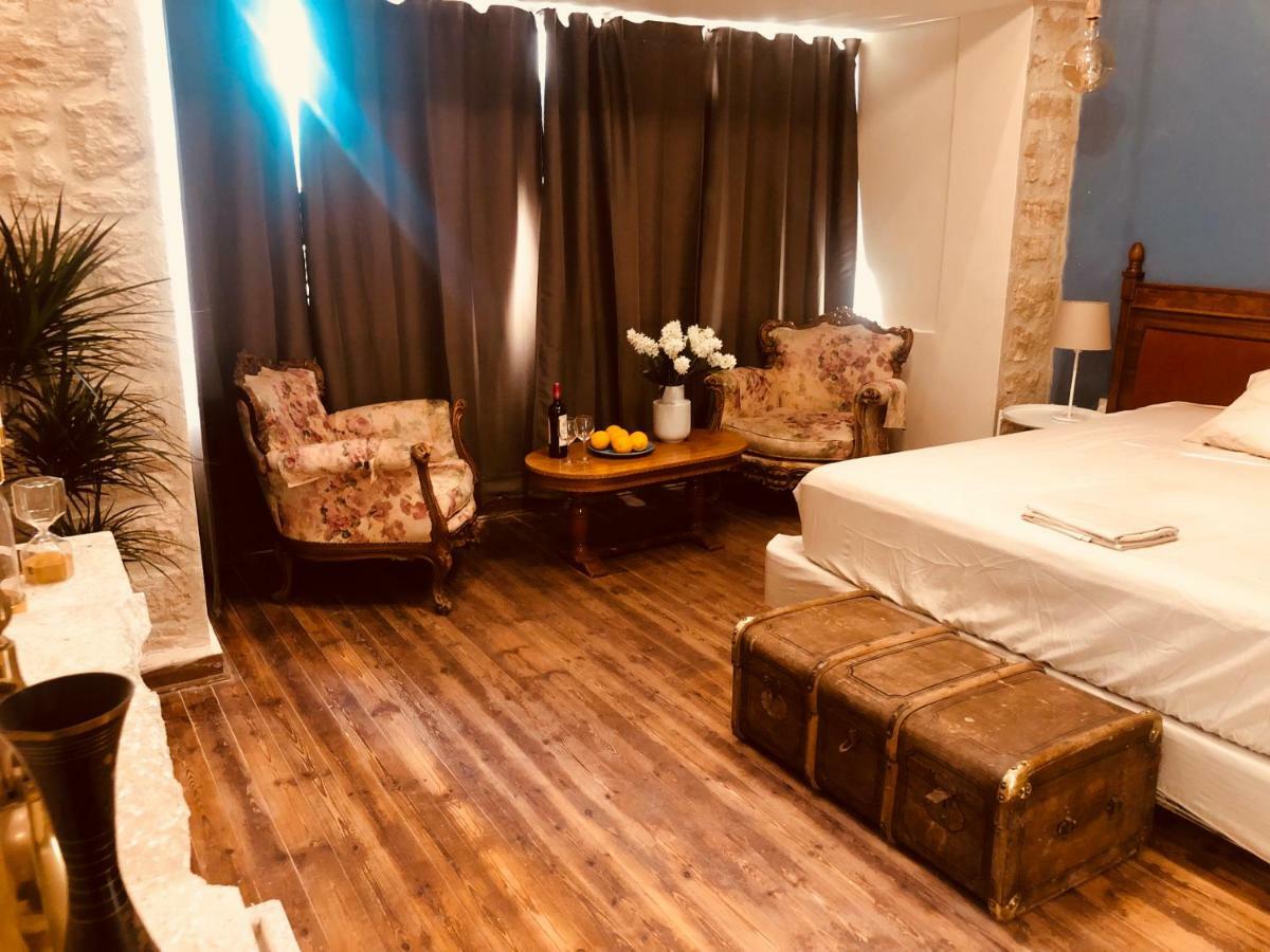 Karavella Vintage Apartment Paphos Luaran gambar
